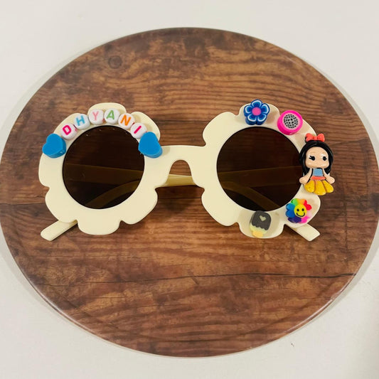 Customised name with cartoons flower shape polarized sunglasses for girls