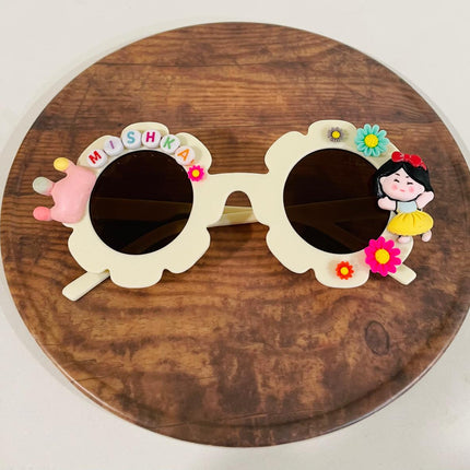 Customized Sunglasses for girls with name and beads - flower shape