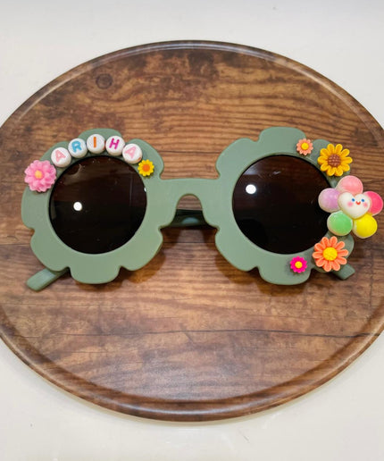 Customized Sunglasses for girls with name and beads - flower shape