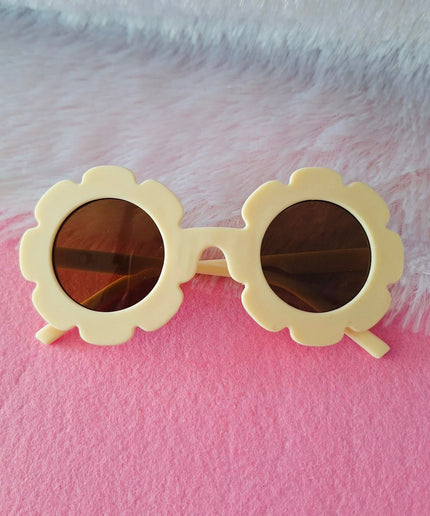 Flower shape sunglasses