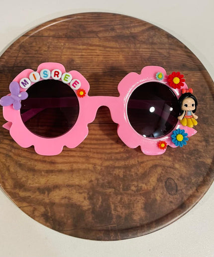Customized Sunglasses for girls with name and beads - flower shape