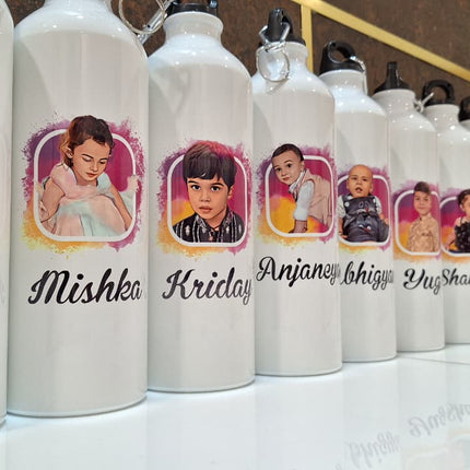 Customized Sipper Bottles for Boys & Girls
