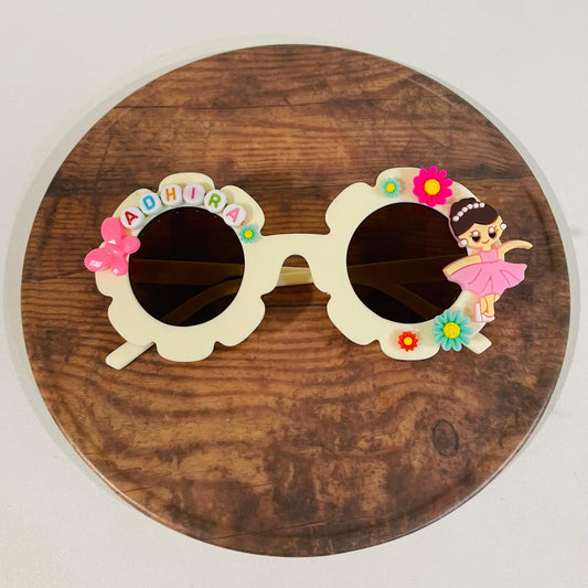 Customized Sunglasses for girls with name and beads - flower shape