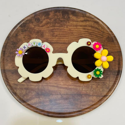Customized Sunglasses for girls with name and beads - flower shape