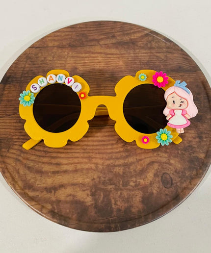 Customized Sunglasses for girls with name and beads - flower shape